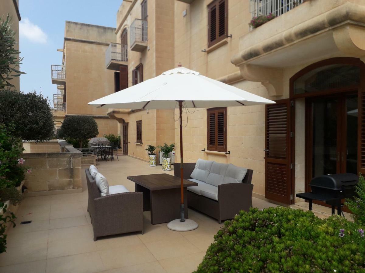 No: 11A4S, Fort Chambray. Apartment Mgarr Bagian luar foto